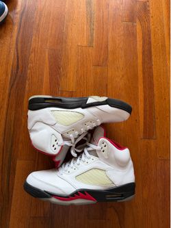 Air Jordan Retro White Fire Red 5