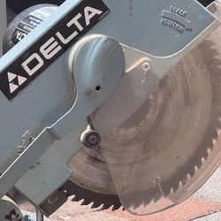 DELTA ELECTRIC SAW