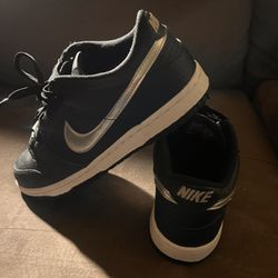 Nike Shoes 6Y 