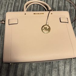 Michael Kors Satchel 