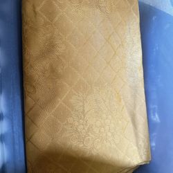 Tablecloth And Cloth Napkins Set