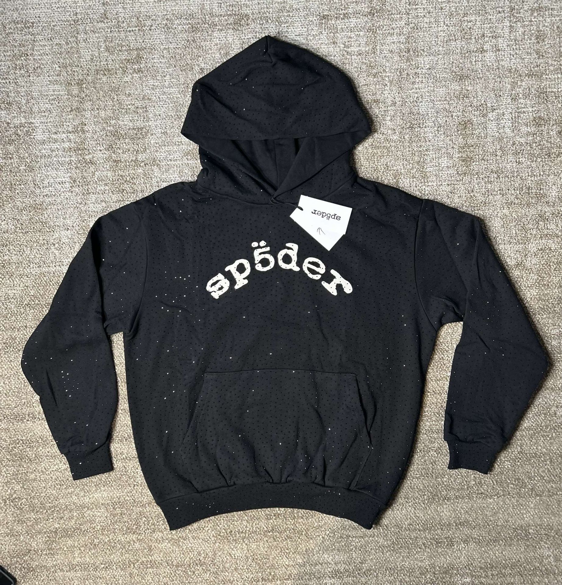 BLACK VVS SP5DER HOODIE