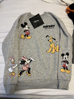 Mickey & Friends Sweater Crewneck