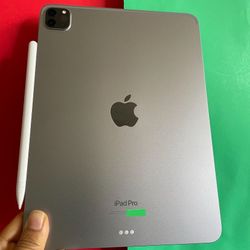 128GB Apple IPad Pro 11” 4th Generation (2022 Model / M2 chip ) with Keyboard, pen & Accessories (512GB $850) 