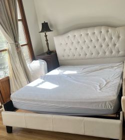 Queen Bed with Mattress