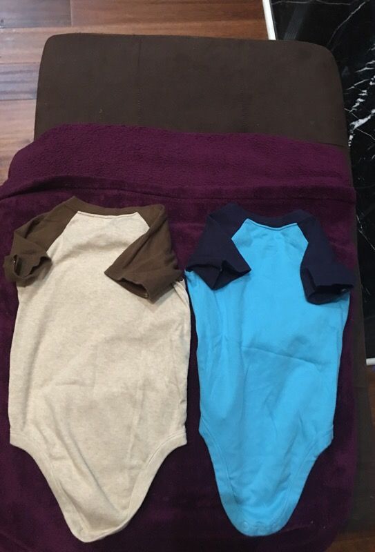 2 onesie $5 for both