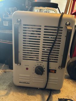 Like New Portable Heater. Only Used 2 Hours. (Johnstown Ohio)