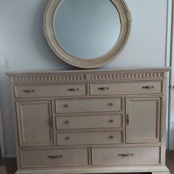 Bed And Dresser And Mirror 