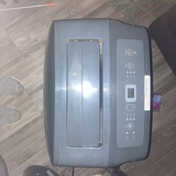 Hisense Ac/ Dehumidifier 