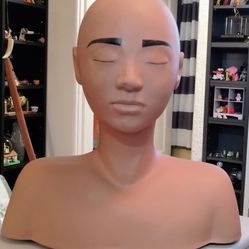 Mannequin Shoulders & Head for Practice Makeup Massage etc