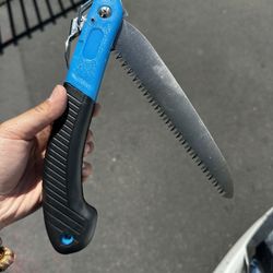 Brand New Folding Saw 