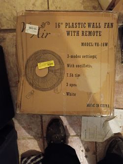 Vie Air 16" plastic wall Fan