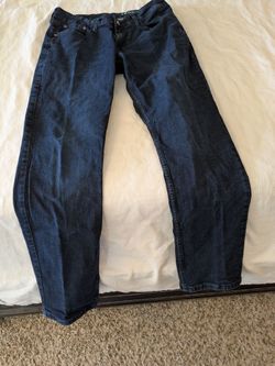 Izod straight fit jeans 34/32