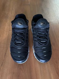 Nike Air Max Plus TN GS "Black & Gold" – Size 5.5
