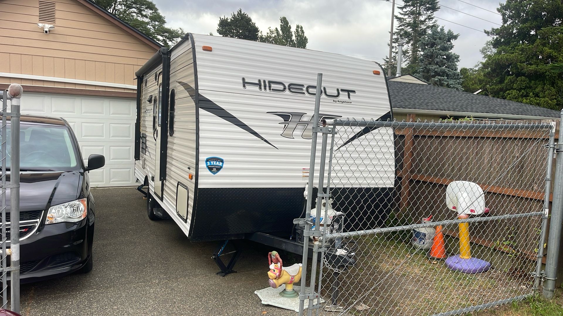 2019 Hideout 176
