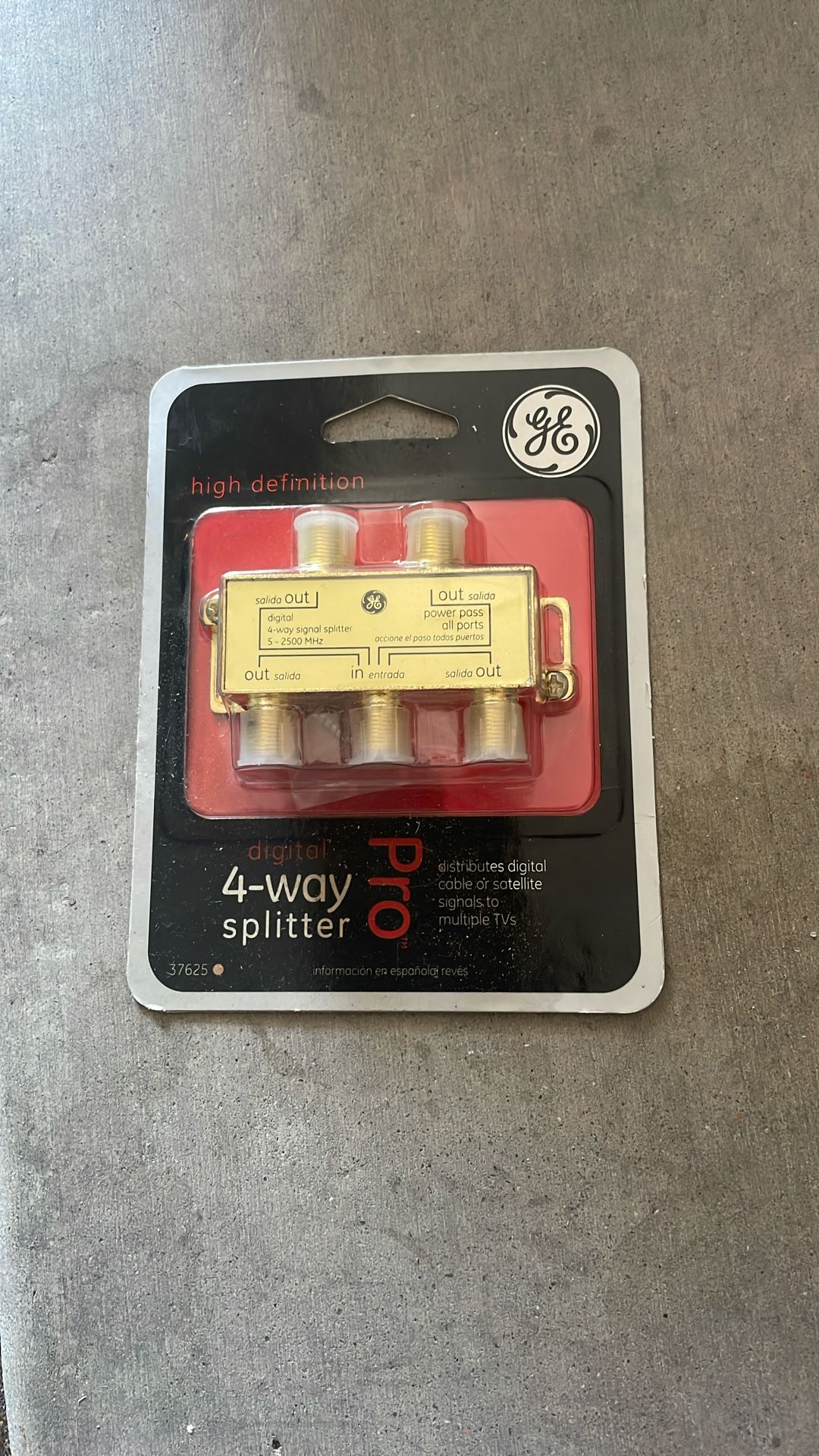 Cable satellite splitter