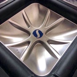 Kicker 10” L7 Solo-Baric (Old School, Brand New In The Box) Both $600