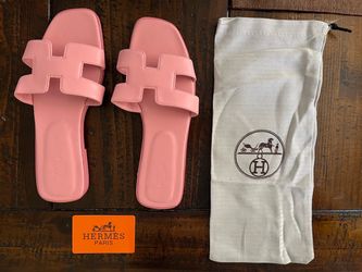 Hermès Oran Slide Sandals Pink