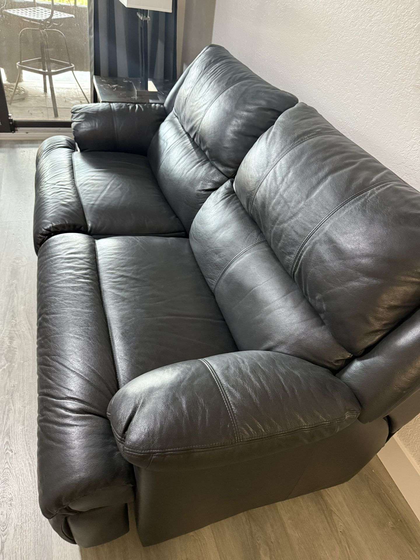 Black Leather Couch Great Condition No Tears+Granite/Stone. Coffee Side table