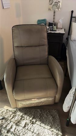 Swirl recliner bought for Trailer didn’t use it 150 or best offer