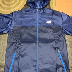 New Balance Wind Cheater Wind & Water Resistant Hooded Jacket Men's Size S NWT