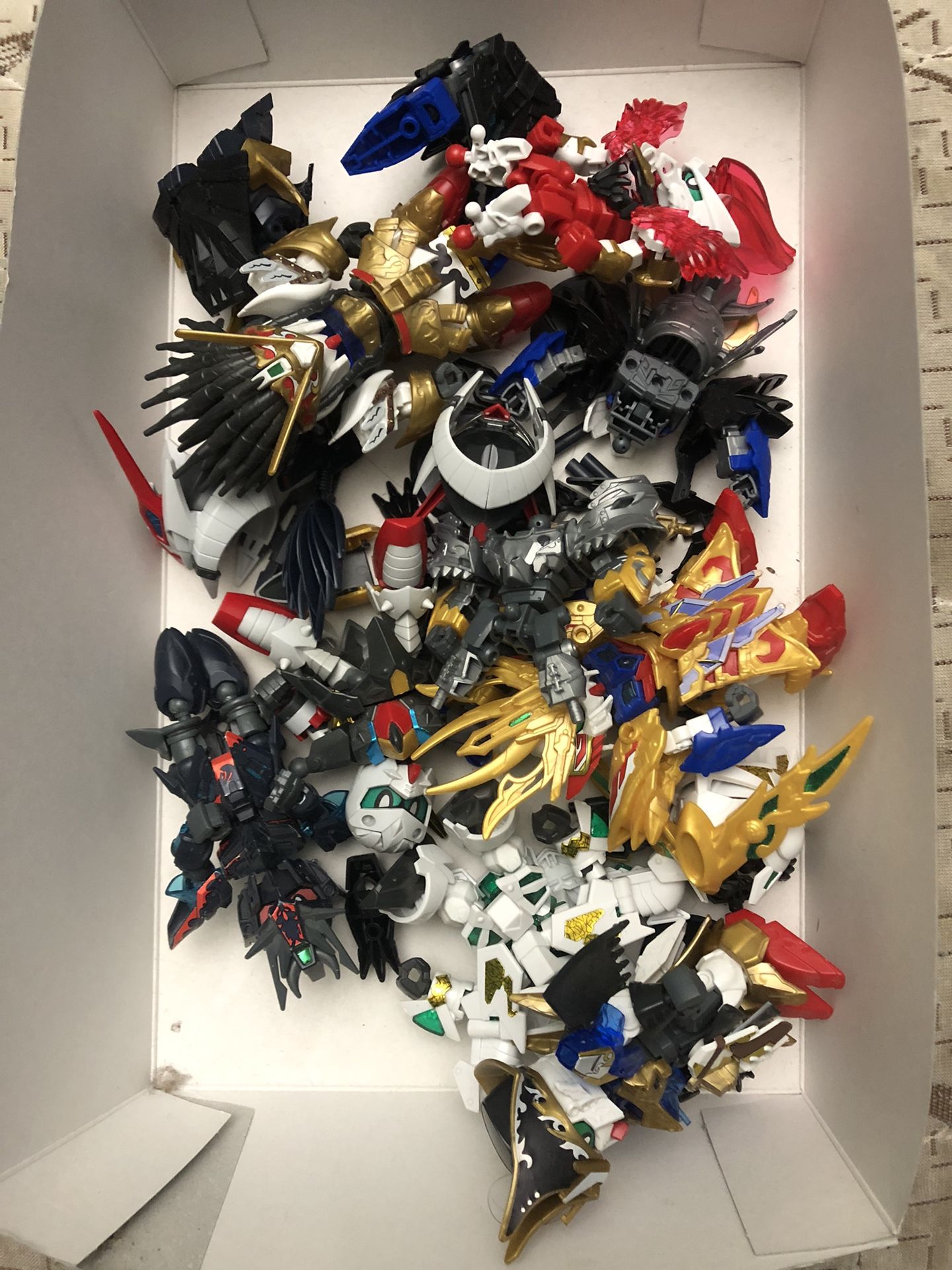 HG/SD Gundam Model Kits 1/144