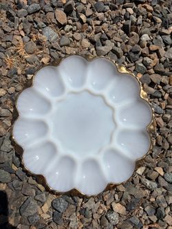 Vintage egg plate
