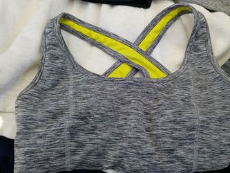 Sports bra