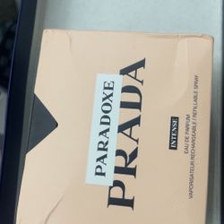 Prada Perfume 