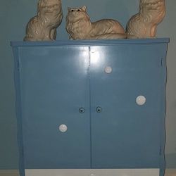 Vintage Toddler Dresser 