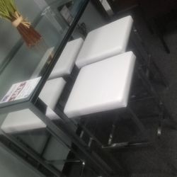 🚨PUB HEIGHT DINING TABLE WITH POWER OUTLET AND 4 SEATS BRAND NEW 