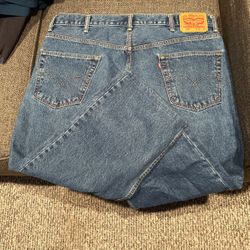 Levis