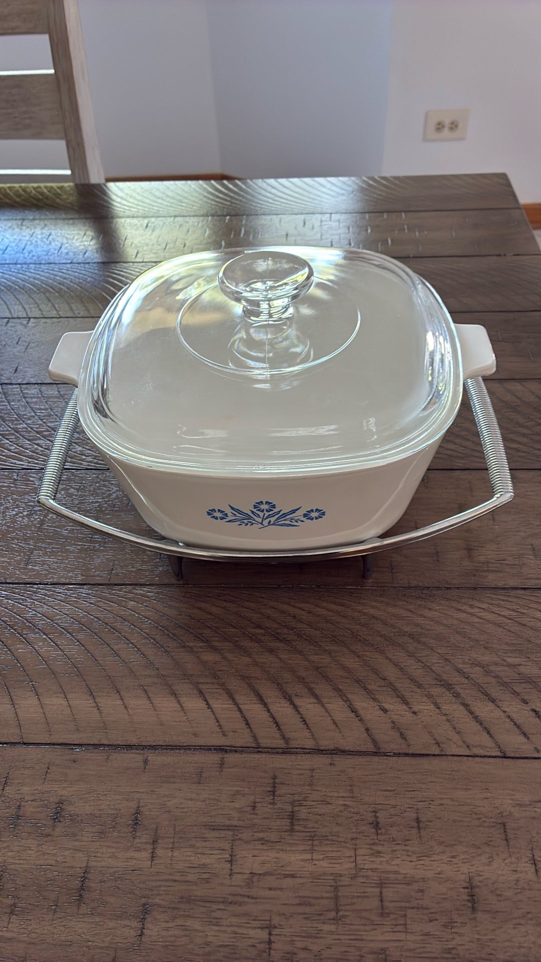 Vintage 1960 2.5 Qt. Cornflower Corning Ware Casserole Dish