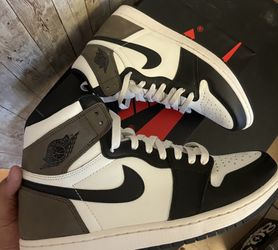 Jordan 1 Mocha