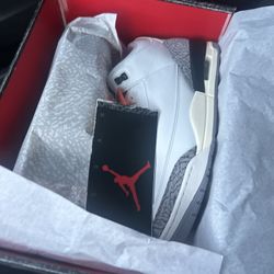 Jordan 3 White cements size 11M