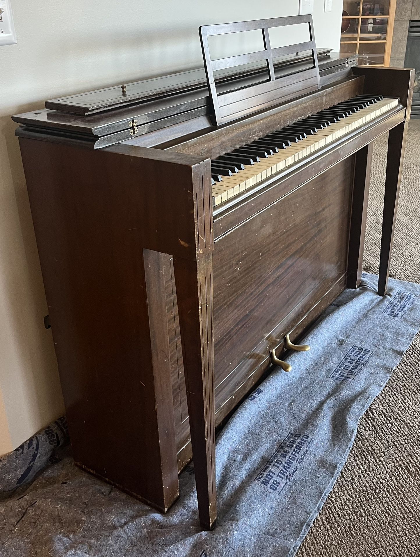 Hardman, Peck & Co - Eavestaff Pianette - FREE
