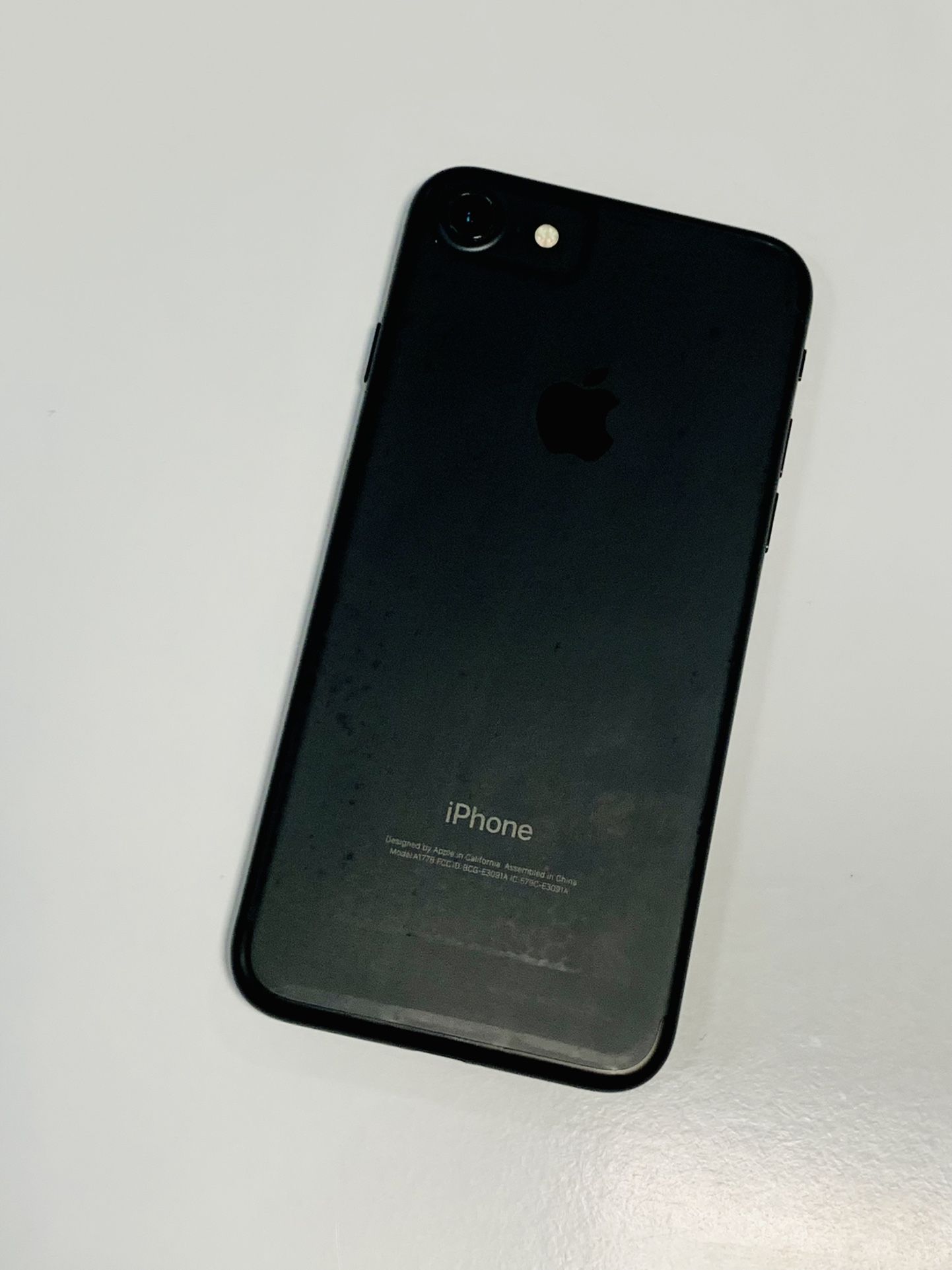 iPhone 7 Fully Unlocked