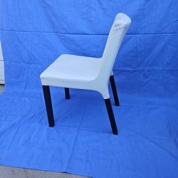 MCM STYLE CH AIR FAUX LEATHER$20