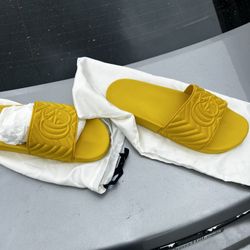 Gucci Slides Matelasse Yellow 