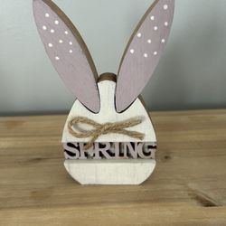 Spring/Easter decor 