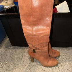 Ladies size 7 Enzo Angiolini 3” wedge knee high leather boots p/u Jamison, Pa 