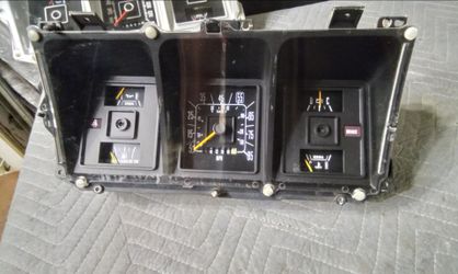 77-79 Ford Trucks Cluster Part