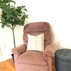Recliner Chair / Lazy Boy