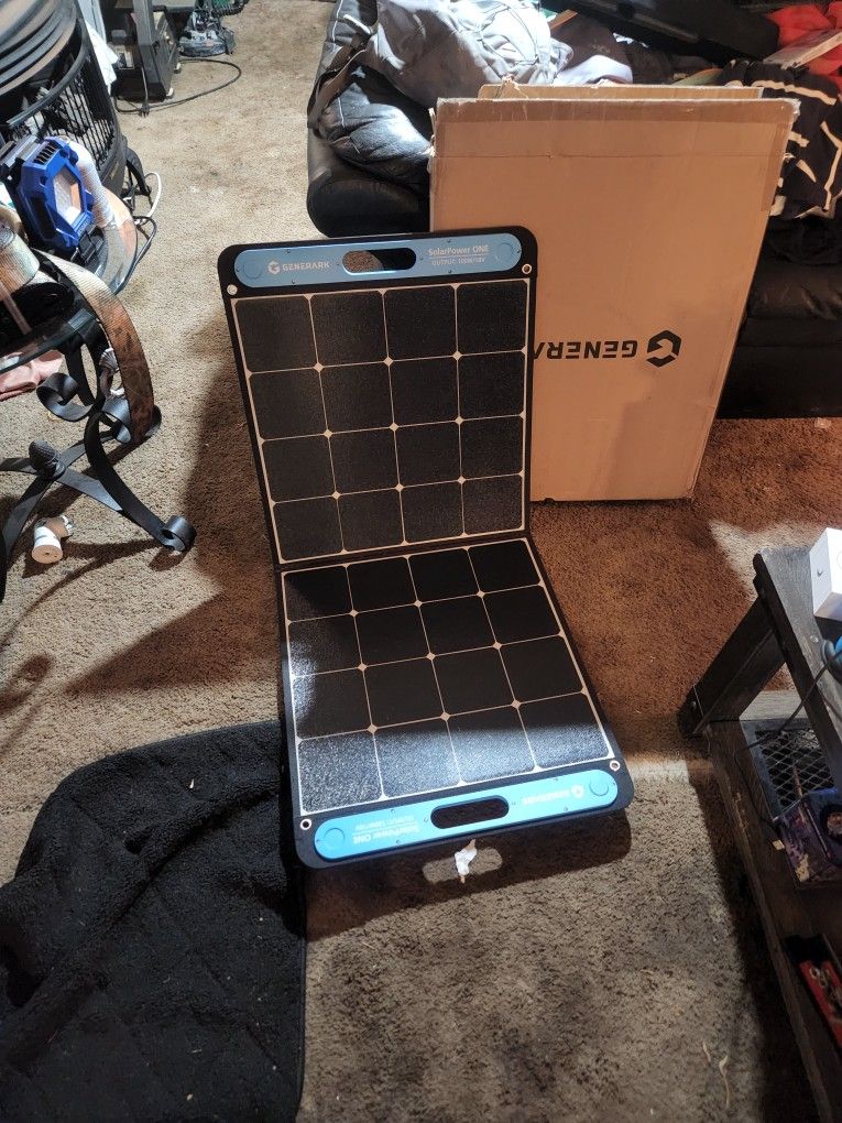 GENEVERSE 80-GVUS-SP1002 Two 100-Watt Portable SolarPower ONE Solar Panels for HomePower ONE