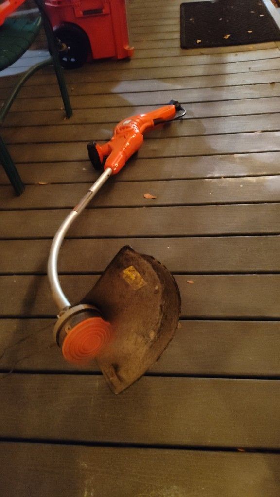 Black And Decker Weed eater