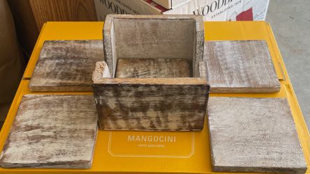 Rustic Wooden coaster set with holder