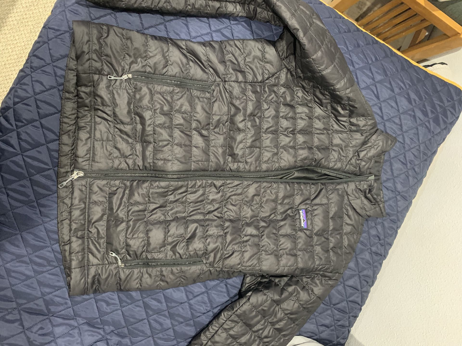 Men Large Patagonia Nano Puff