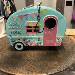 Brand New Metal Bird House Rv Style 