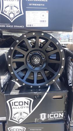 icon rebound or compression  6 lugs  available bolt pattern17x 8.5  6by5.5  or 135or 120 or 5 by127   