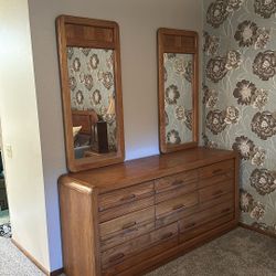 Oak Dresser With Mirrors And Headboard 